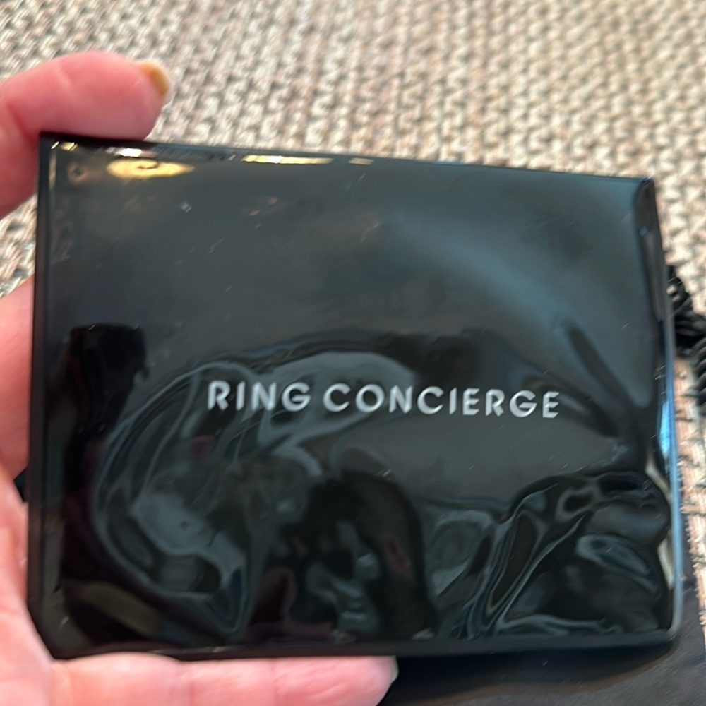 Ring Concierge Ring Protector/Pouch